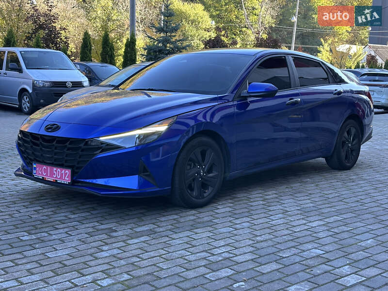 Hyundai Elantra 2020