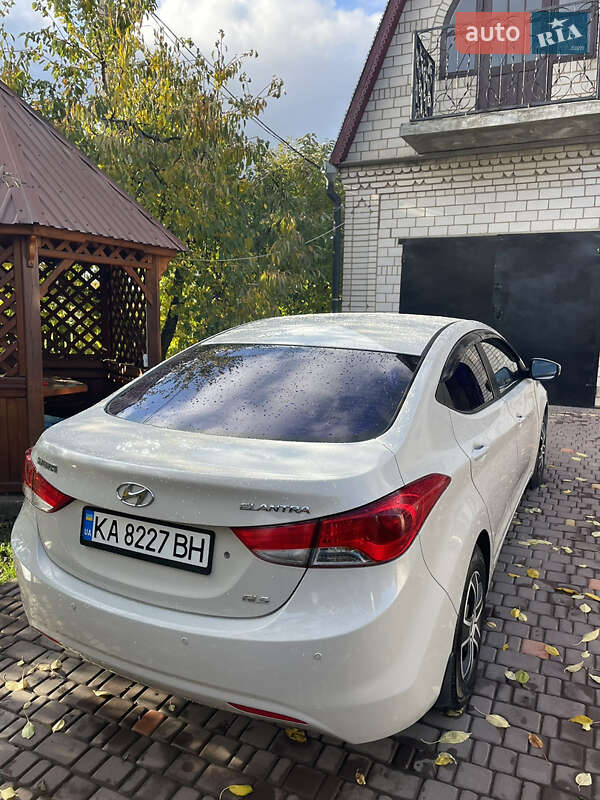 Седан Hyundai Elantra 2013 в Голованевске фото 10 Седан Hyundai Elantra 2013 в Голованевске