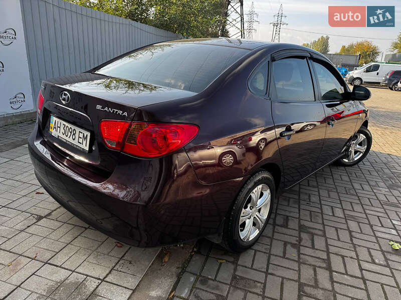 Седан Hyundai Elantra 2007 в Дніпрі