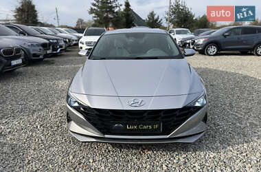 Седан Hyundai Elantra 2020 в 