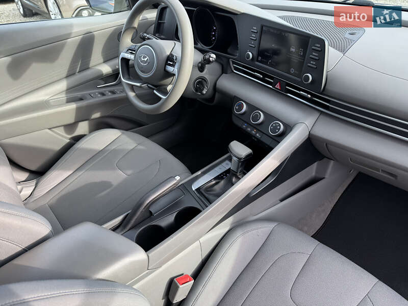 Седан Hyundai Elantra 2020 в Ивано-Франковске фото 29 Седан Hyundai Elantra 2020 в Ивано-Франковске