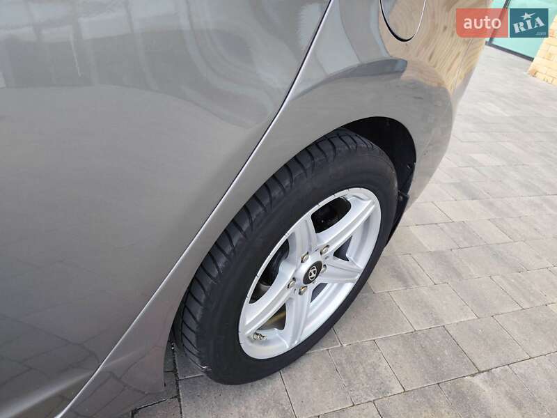 Седан Hyundai Elantra 2012 в Киеве фото 11 Седан Hyundai Elantra 2012 в Киеве