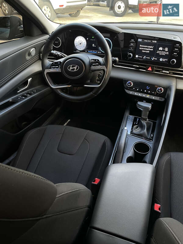 Седан Hyundai Elantra 2024 в Одесі фото 19 Седан Hyundai Elantra 2024 в Одесі