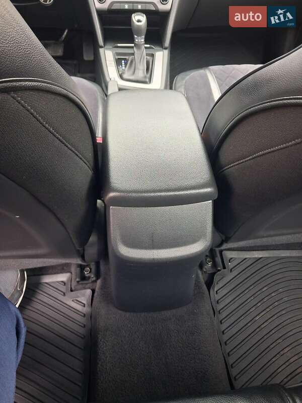 Седан Hyundai Elantra 2017 в Кропивницькому фото 16 Седан Hyundai Elantra 2017 в Кропивницькому