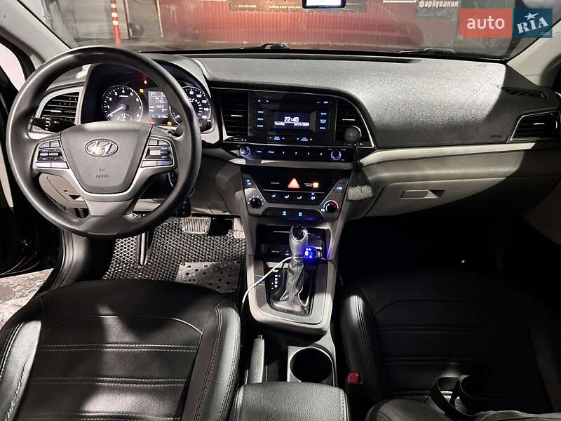 Седан Hyundai Elantra 2016 в Києві фото 16 Седан Hyundai Elantra 2016 в Києві