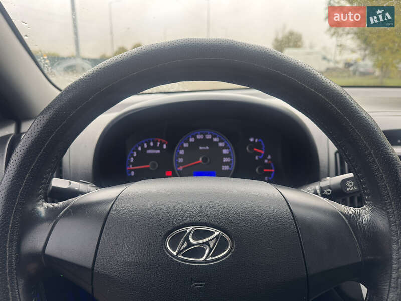 Седан Hyundai Elantra 2008 в Киеве фото 22 Седан Hyundai Elantra 2008 в Киеве