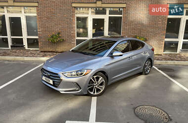 Седан Hyundai Elantra 2016 в  Седан Hyundai Elantra 2016 в