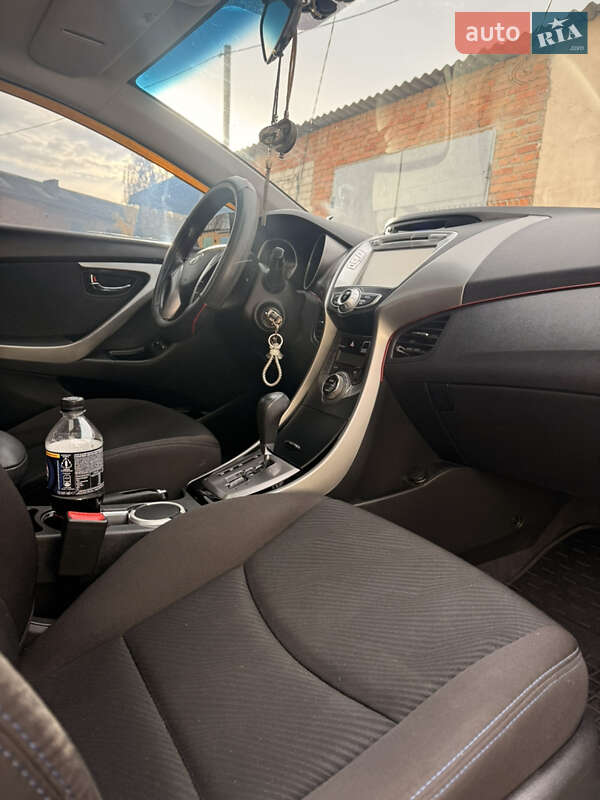 Седан Hyundai Elantra 2012 в Кобеляках фото 9 Седан Hyundai Elantra 2012 в Кобеляках