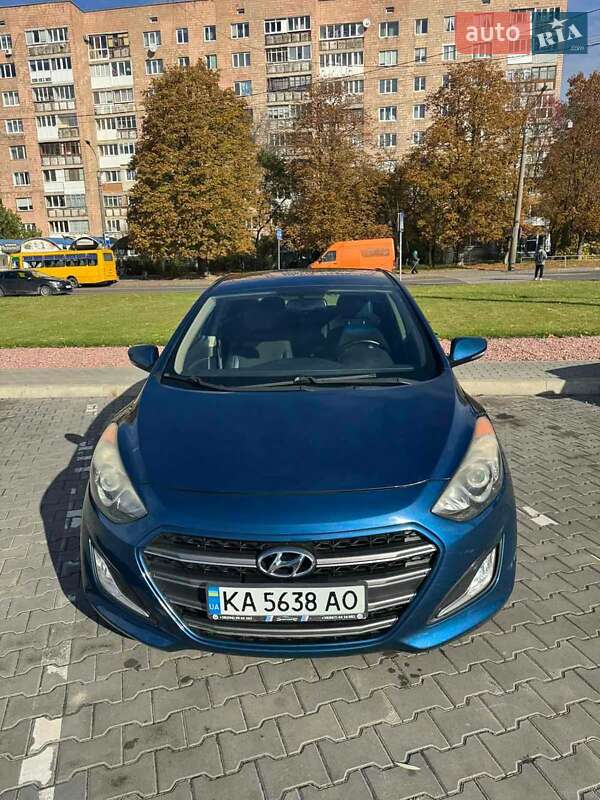 Hyundai Elantra 2015