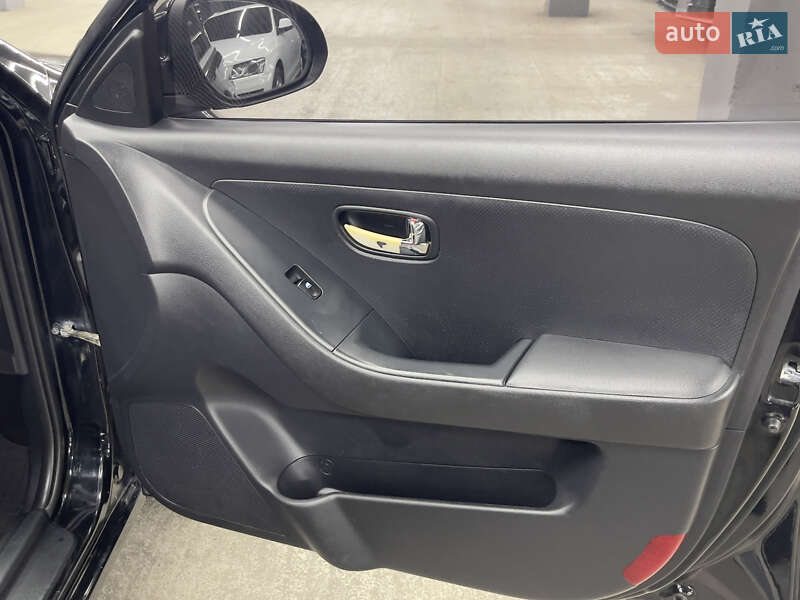 Седан Hyundai Elantra 2010 в Харькове фото 13 Седан Hyundai Elantra 2010 в Харькове