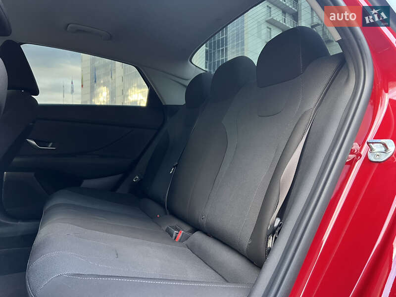 Седан Hyundai Elantra 2021 в Киеве фото 41 Седан Hyundai Elantra 2021 в Киеве