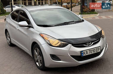 Седан Hyundai Elantra 2011 в Киеве Седан Hyundai Elantra 2011 в Киеве