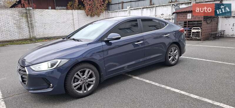 Седан Hyundai Elantra 2018 в Киеве фото 2 Седан Hyundai Elantra 2018 в Киеве