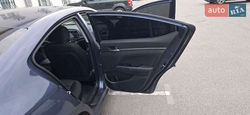 Седан Hyundai Elantra 2018 в Киеве фото 26 Седан Hyundai Elantra 2018 в Киеве
