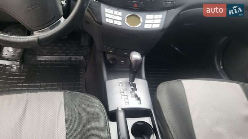 Седан Hyundai Elantra 2008 в Вознесенске