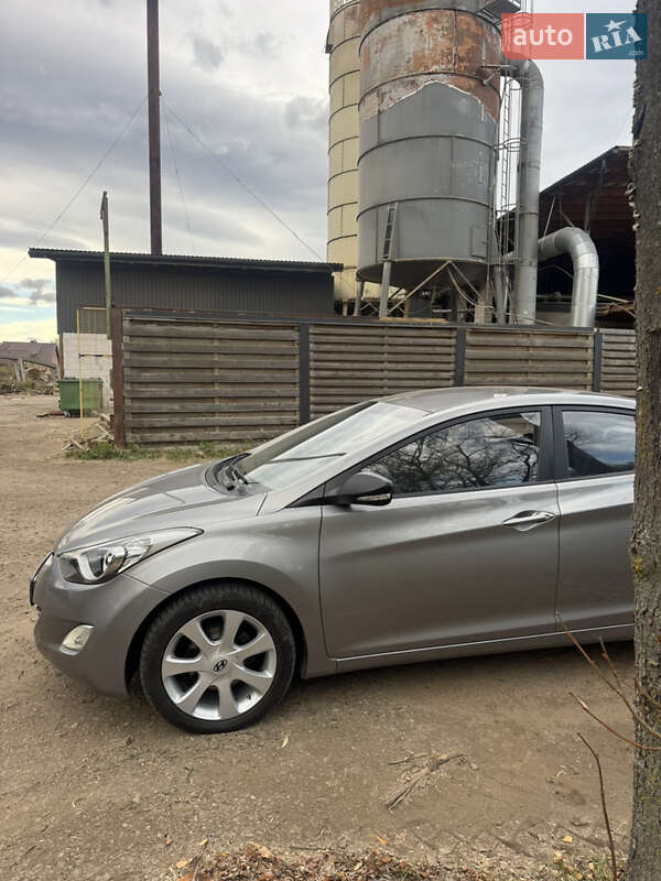 Седан Hyundai Elantra 2011 в Болехове фото 14 Седан Hyundai Elantra 2011 в Болехове