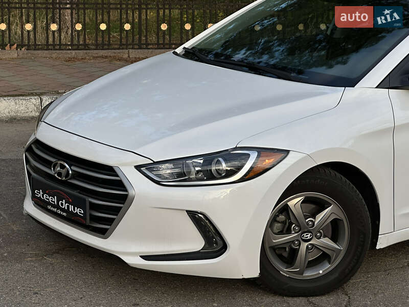 Седан Hyundai Elantra 2016 в Николаеве фото 5 Седан Hyundai Elantra 2016 в Николаеве