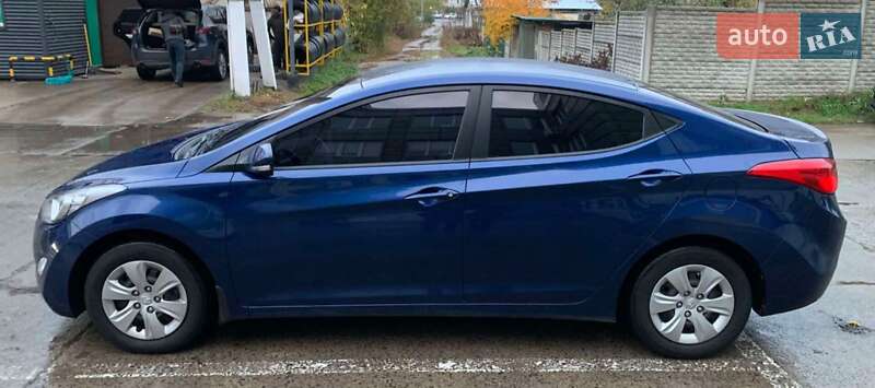 Седан Hyundai Elantra 2013 в Харькове фото 7 Седан Hyundai Elantra 2013 в Харькове