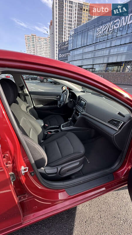 Седан Hyundai Elantra 2016 в Києві фото 19 Седан Hyundai Elantra 2016 в Києві