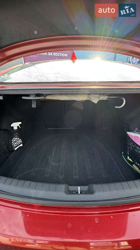 Седан Hyundai Elantra 2016 в Києві фото 29 Седан Hyundai Elantra 2016 в Києві