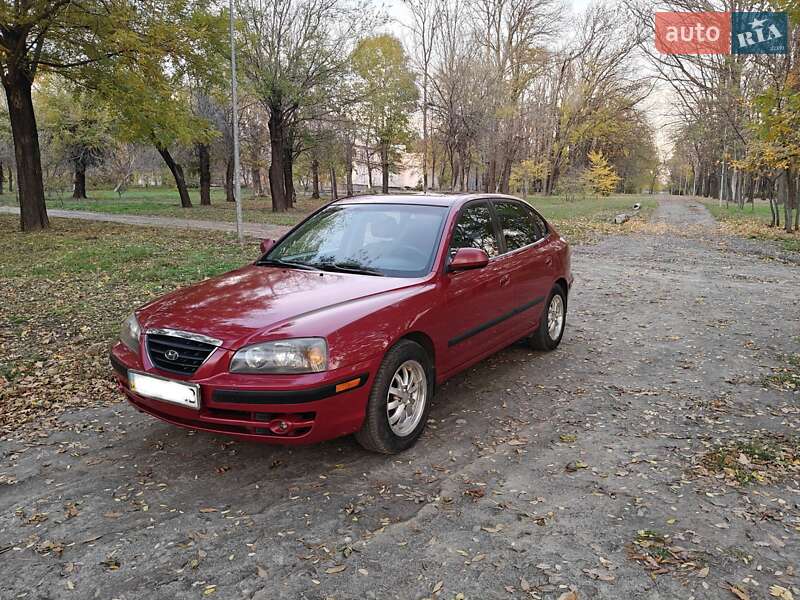 Хэтчбек Hyundai Elantra 2006 в Кривом Роге