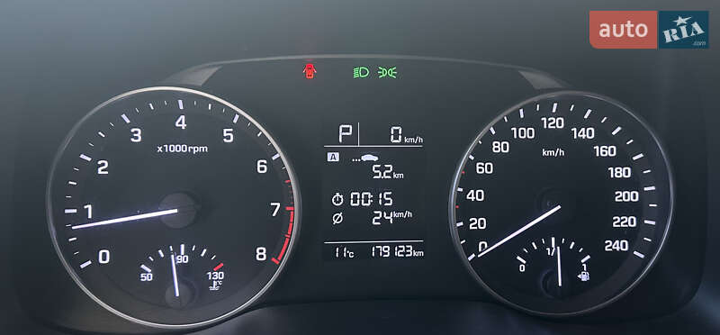 Седан Hyundai Elantra 2016 в Киеве фото 11 Седан Hyundai Elantra 2016 в Киеве