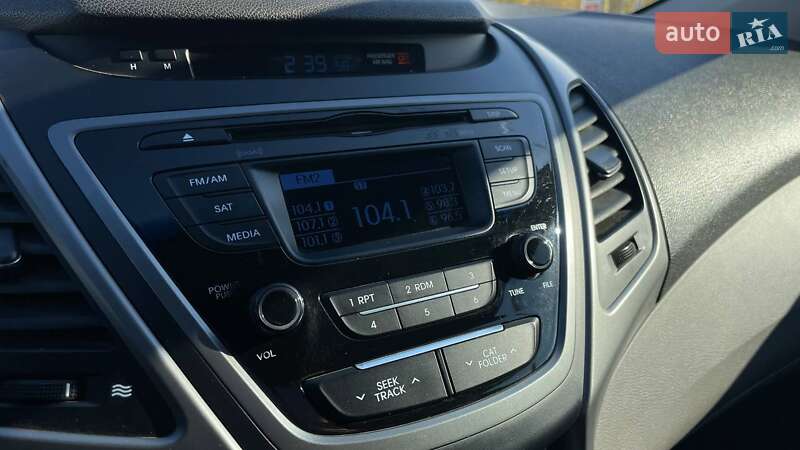 Седан Hyundai Elantra 2015 в Николаеве фото 21 Седан Hyundai Elantra 2015 в Николаеве