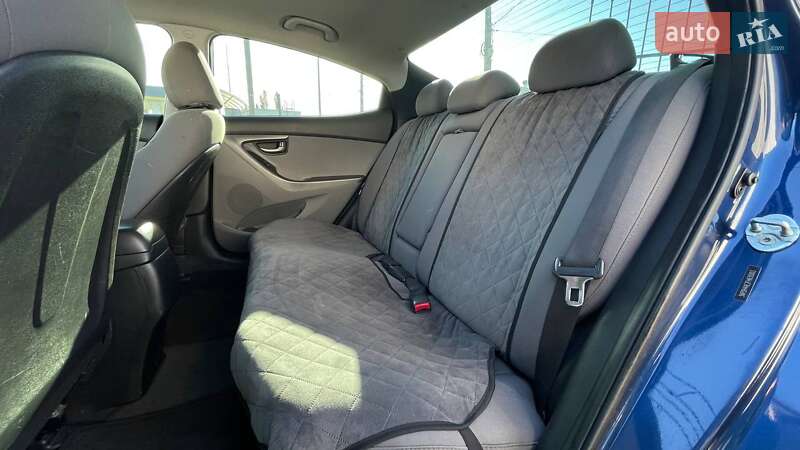 Седан Hyundai Elantra 2015 в Николаеве фото 25 Седан Hyundai Elantra 2015 в Николаеве