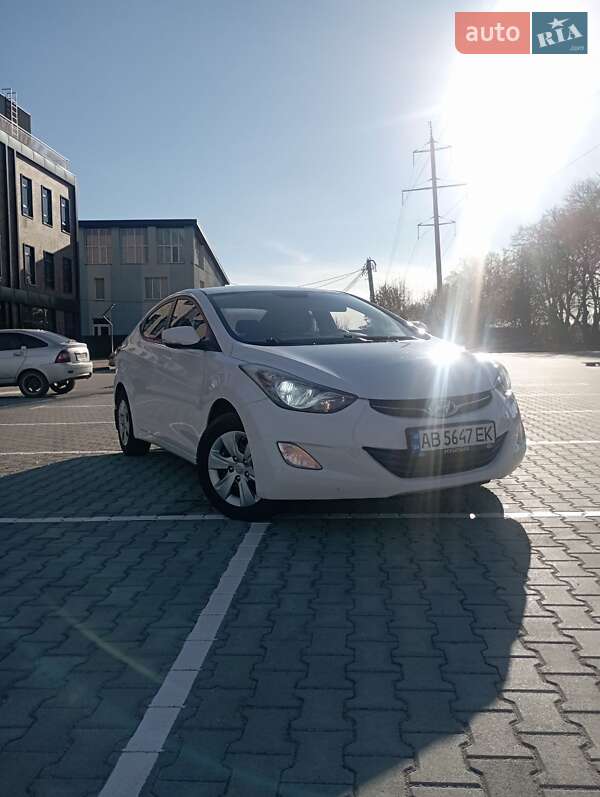 Седан Hyundai Elantra 2012 в Виннице фото 4 Седан Hyundai Elantra 2012 в Виннице