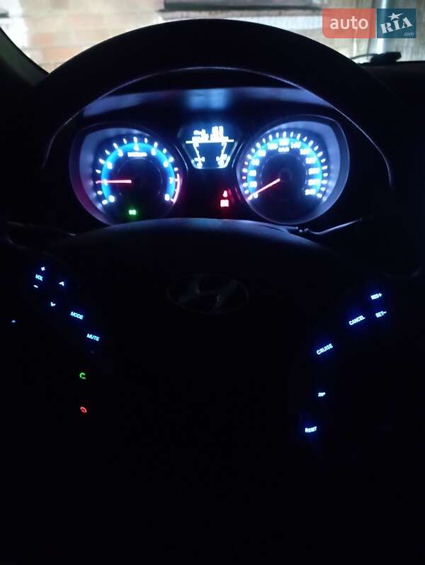 Седан Hyundai Elantra 2012 в Виннице фото 23 Седан Hyundai Elantra 2012 в Виннице