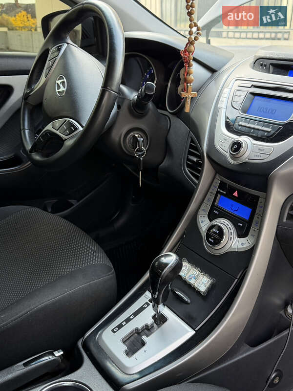 Седан Hyundai Elantra 2012 в Ужгороде фото 9 Седан Hyundai Elantra 2012 в Ужгороде