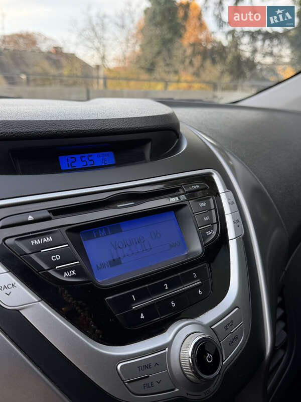 Седан Hyundai Elantra 2012 в Ужгороде фото 18 Седан Hyundai Elantra 2012 в Ужгороде