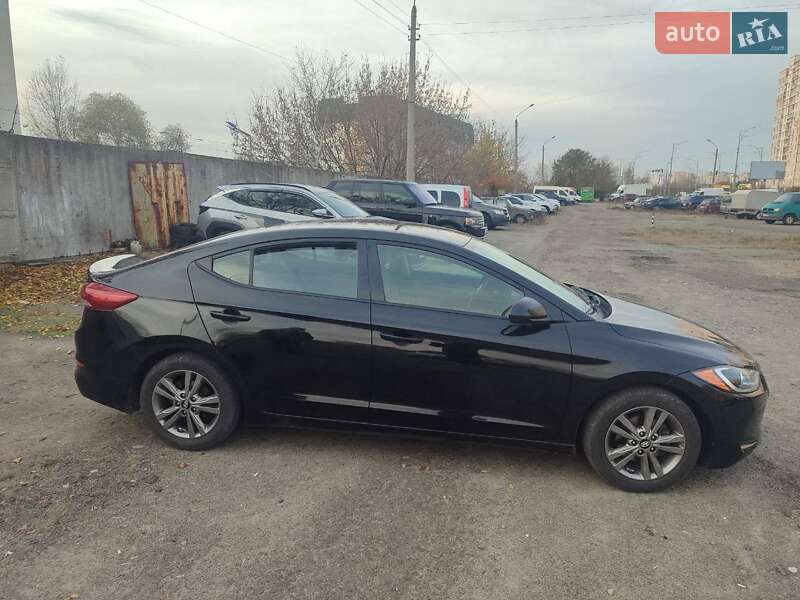 Седан Hyundai Elantra 2018 в Киеве фото 2 Седан Hyundai Elantra 2018 в Киеве