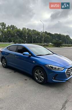 Седан Hyundai Elantra 2016 в Полтаве