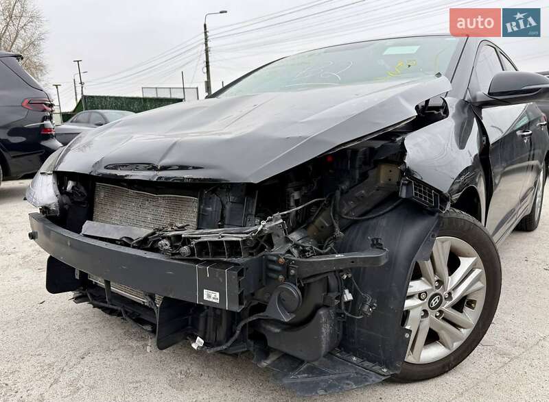 Седан Hyundai Elantra 2019 в Киеве фото 3 Седан Hyundai Elantra 2019 в Киеве