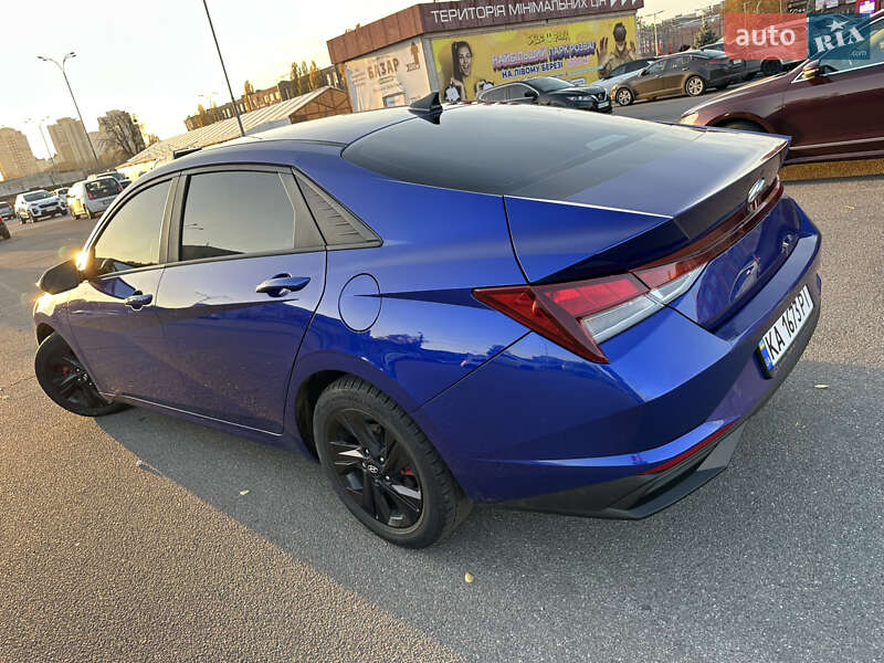 Седан Hyundai Elantra 2022 в Киеве