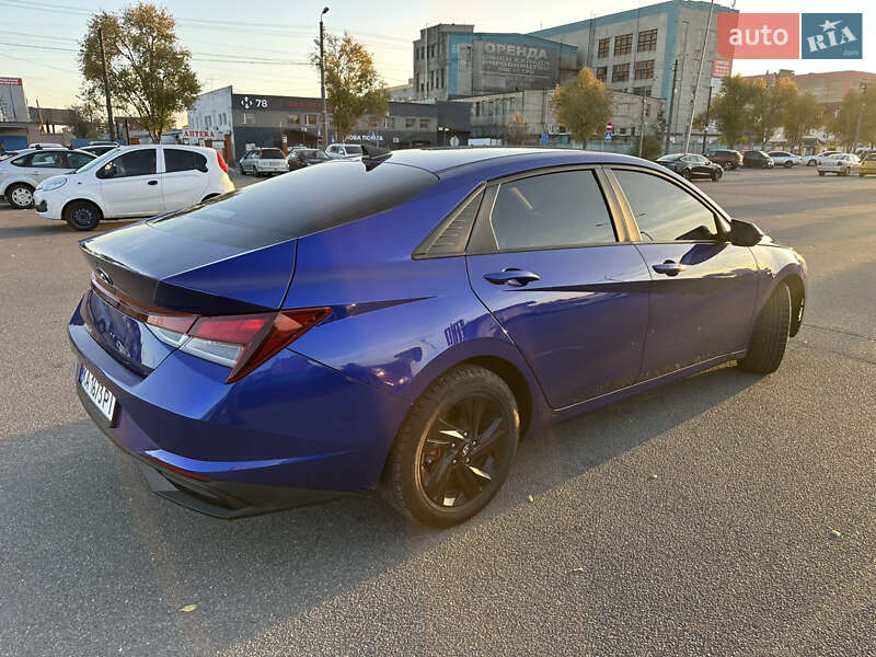 Седан Hyundai Elantra 2022 в Киеве