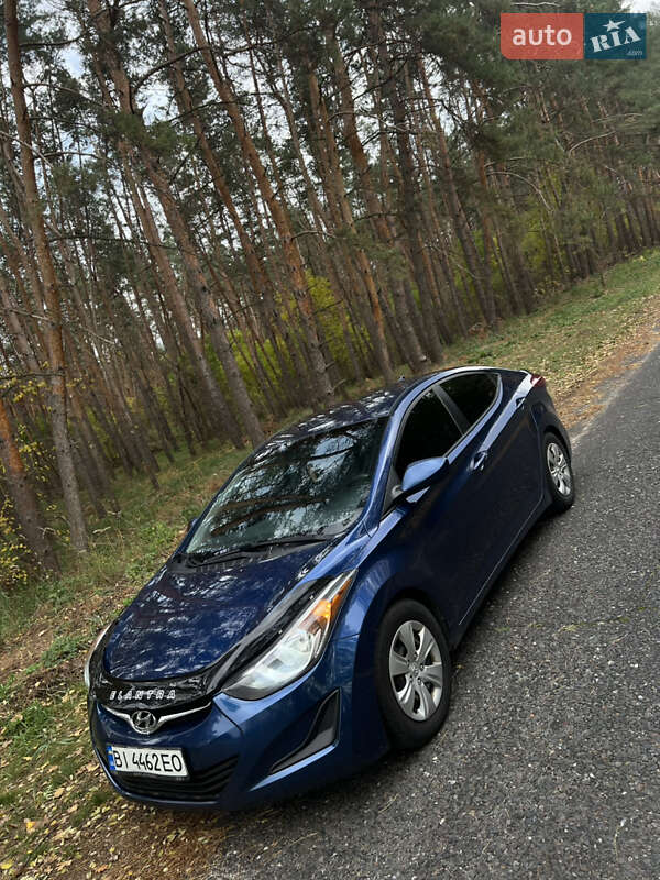 Седан Hyundai Elantra 2015 в Кременчуге фото 2 Седан Hyundai Elantra 2015 в Кременчуге