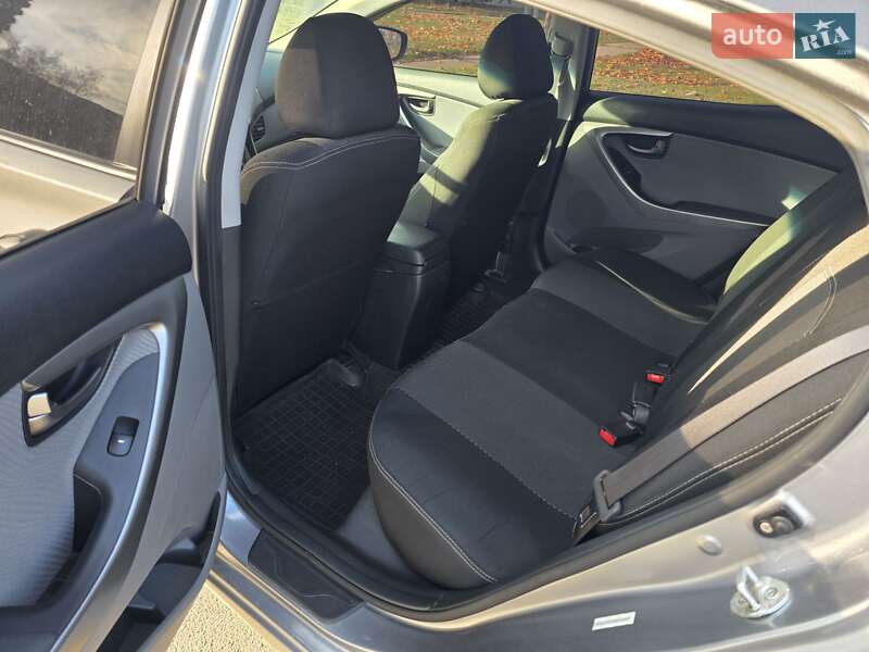 Седан Hyundai Elantra 2013 в Дніпрі фото 7 Седан Hyundai Elantra 2013 в Дніпрі