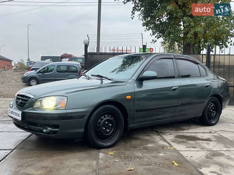 Седан Hyundai Elantra 2010 в Киеве