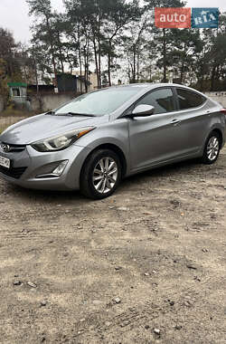 Седан Hyundai Elantra 2014 в Киеве