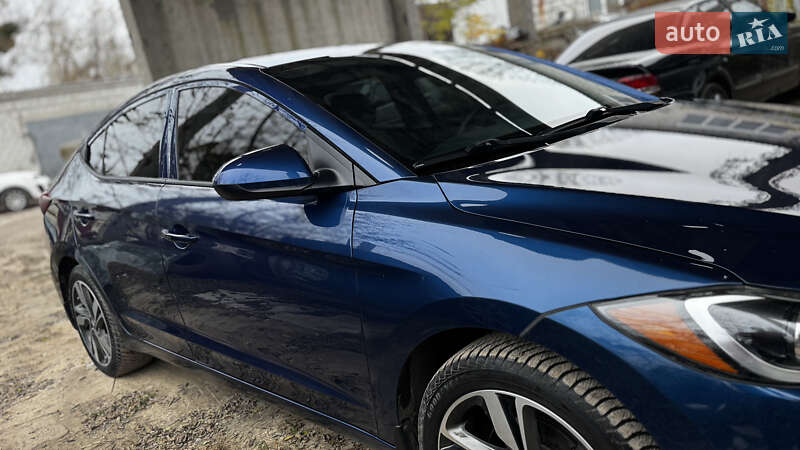 Hyundai Elantra 2016