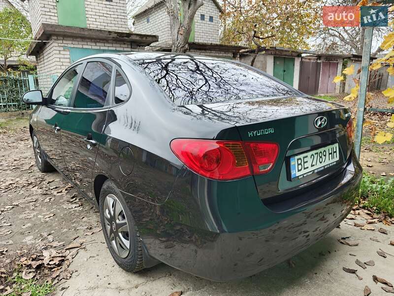 Седан Hyundai Elantra 2007 в Миколаєві