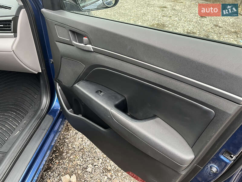 Седан Hyundai Elantra 2019 в Софиевской Борщаговке фото 10 Седан Hyundai Elantra 2019 в Софиевской Борщаговке
