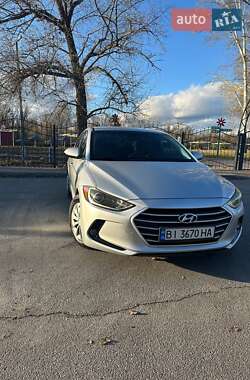 Седан Hyundai Elantra 2016 в Полтаві
