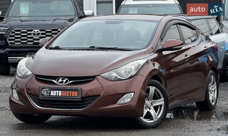 Седан Hyundai Elantra 2013 в Харкові