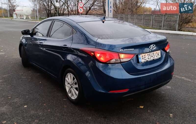Седан Hyundai Elantra 2015 в Павлограде фото 5 Седан Hyundai Elantra 2015 в Павлограде