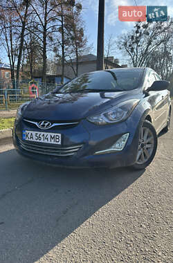 Седан Hyundai Elantra 2014 в Чугуєві