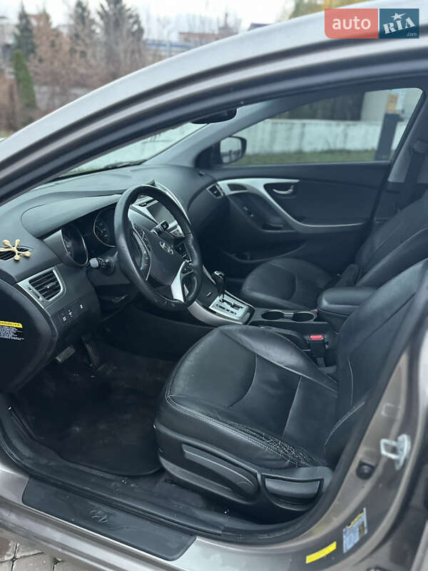 Седан Hyundai Elantra 2011 в Виннице фото 14 Седан Hyundai Elantra 2011 в Виннице