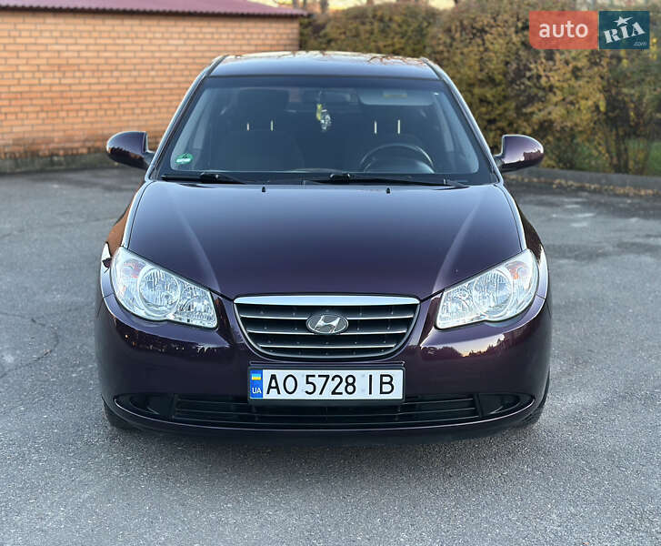 Седан Hyundai Elantra 2007 в Тернополі